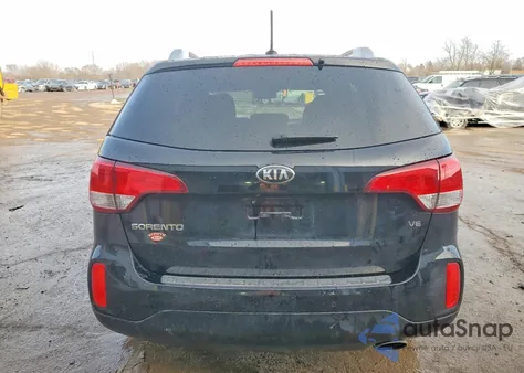 2015 Kia Sorento Lx z USA, uszkodzony, nr VIN 5XYKTDA71FG620233